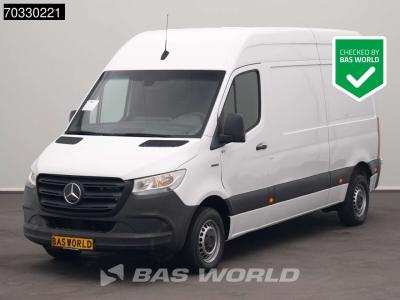 Mercedes-Benz eSprinter 312 112 L2H2 100% Elektrisch 55kWh 168km WLTP Airco Camera A/C vendida por BAS World B.V.