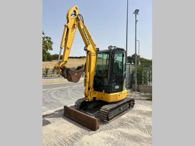 Komatsu PC30MR-5 vendida por Omeco Spa