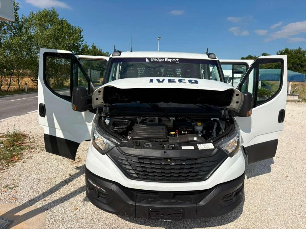 Iveco DAILY 35C16 doppia cabina 7 posti EURO 6 Foto 13
