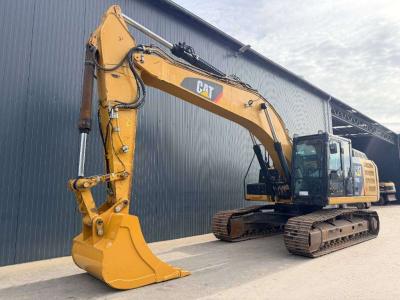 Caterpillar 329E LN vendida por Smitma B.V.