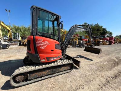 Eurocomach ES35.2 ZT vendida por TECNOMACCHINE Srl