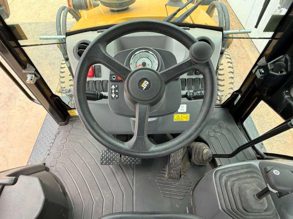 Caterpillar 424 - BRAND NEW / UNUSED / Airco Foto 8