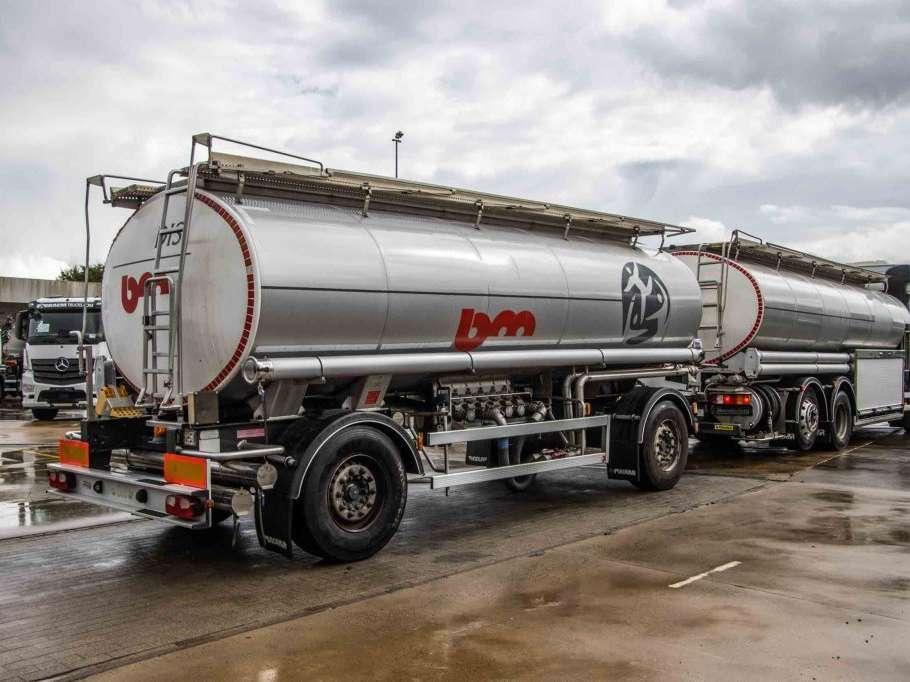 Mercedes-Benz ACTROS 2544-MP3 + MAGYAR-INOX-18.200L + 17.700L/2X6COMP Foto 3