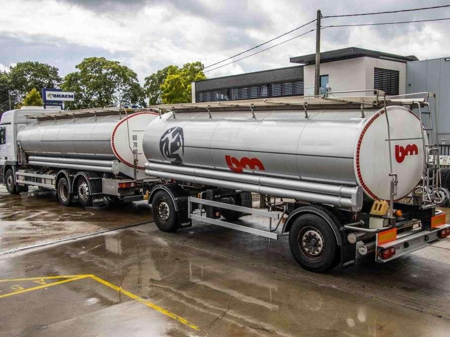 Mercedes-Benz ACTROS 2544-MP3 + MAGYAR-INOX-18.200L + 17.700L/2X6COMP Foto 4