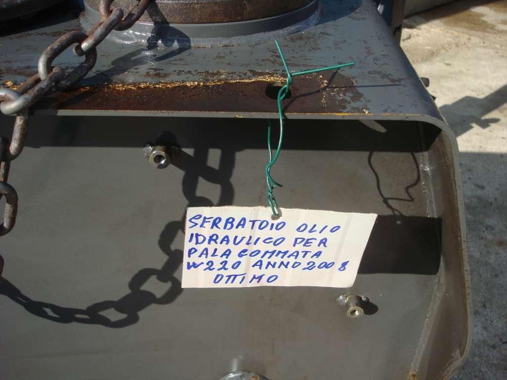 Depósito para aceite para PALA GOMMATA W220 Foto 2