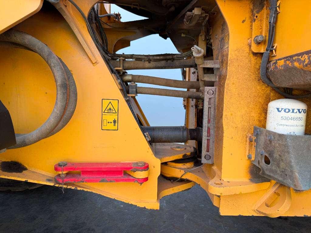 Volvo L150H - Automatic Greasing / Camera Foto 21