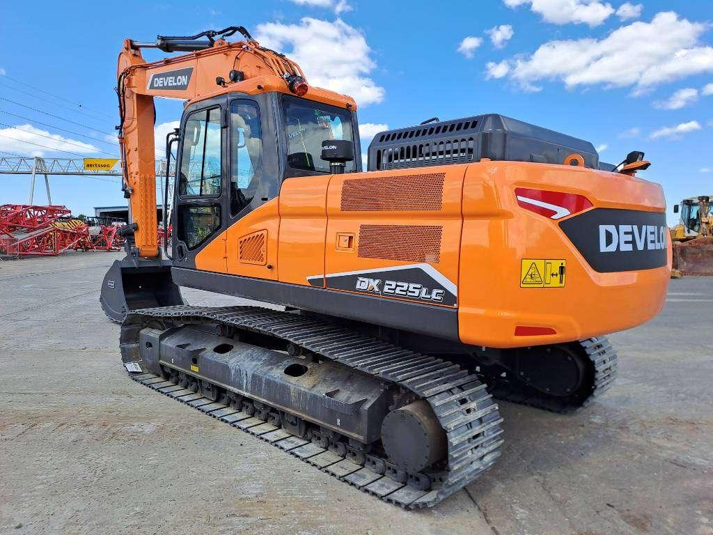 Develon DX225LC-7M (UNUSED - Multiple Units Available) Foto 2