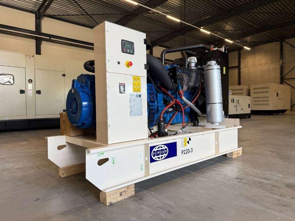 FG Wilson P220-3 - 220 kVA Open Genset - DPX-16012-O Foto 2