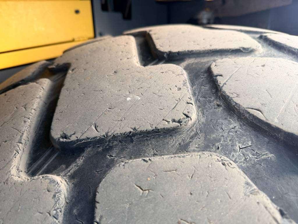 Komatsu WA380-8 Foto 26