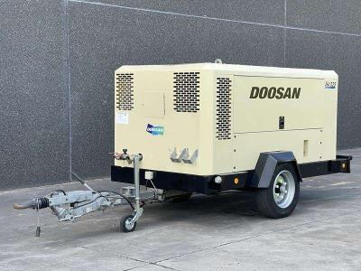 Doosan 14 / 115 - N vendida por Machinery Resale