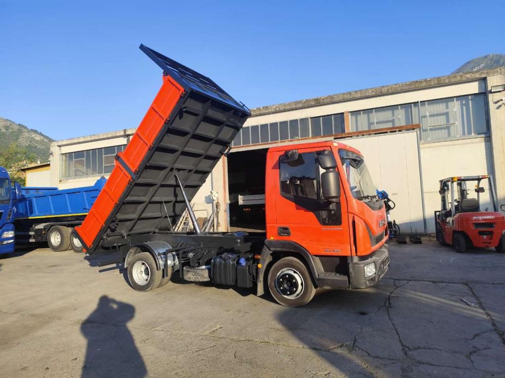 Iveco EUROCARGO 80-190 Foto 6