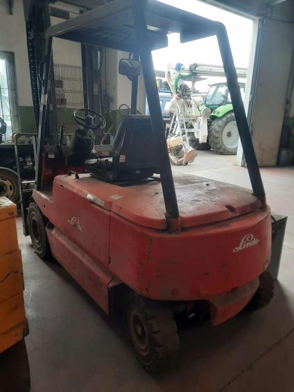 Linde E30 Foto 2