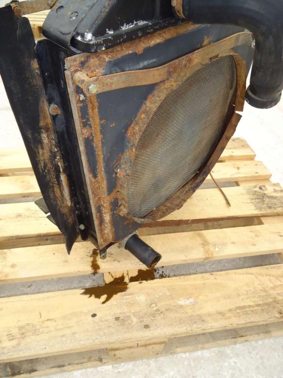 Radiador de agua para Fiat Allis FL4M e FL4L Foto 2