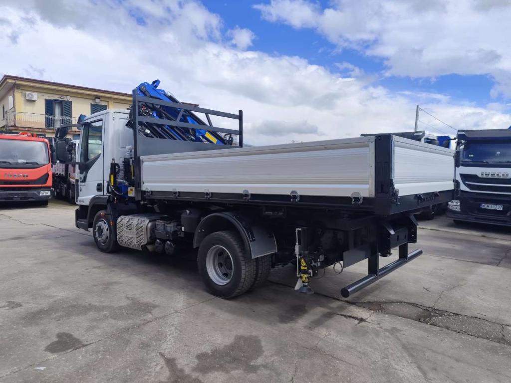 Iveco EUROCARGO 120-210L Foto 21