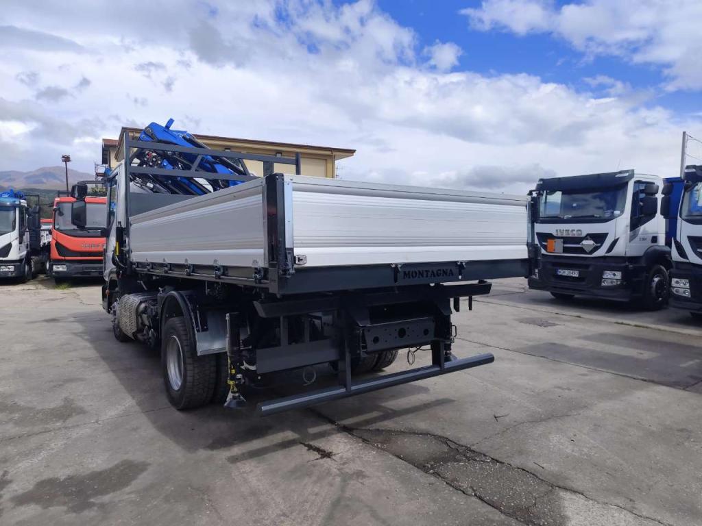 Iveco EUROCARGO 120-210L Foto 24