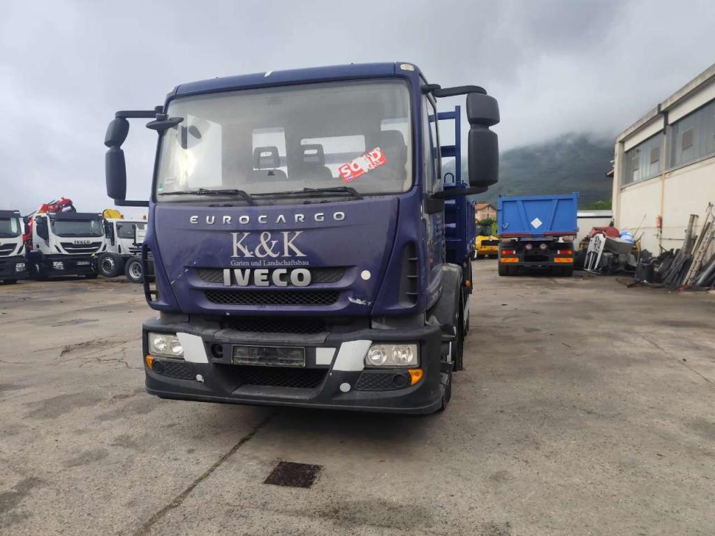 Iveco EUROCARGO 120E25K Foto 10