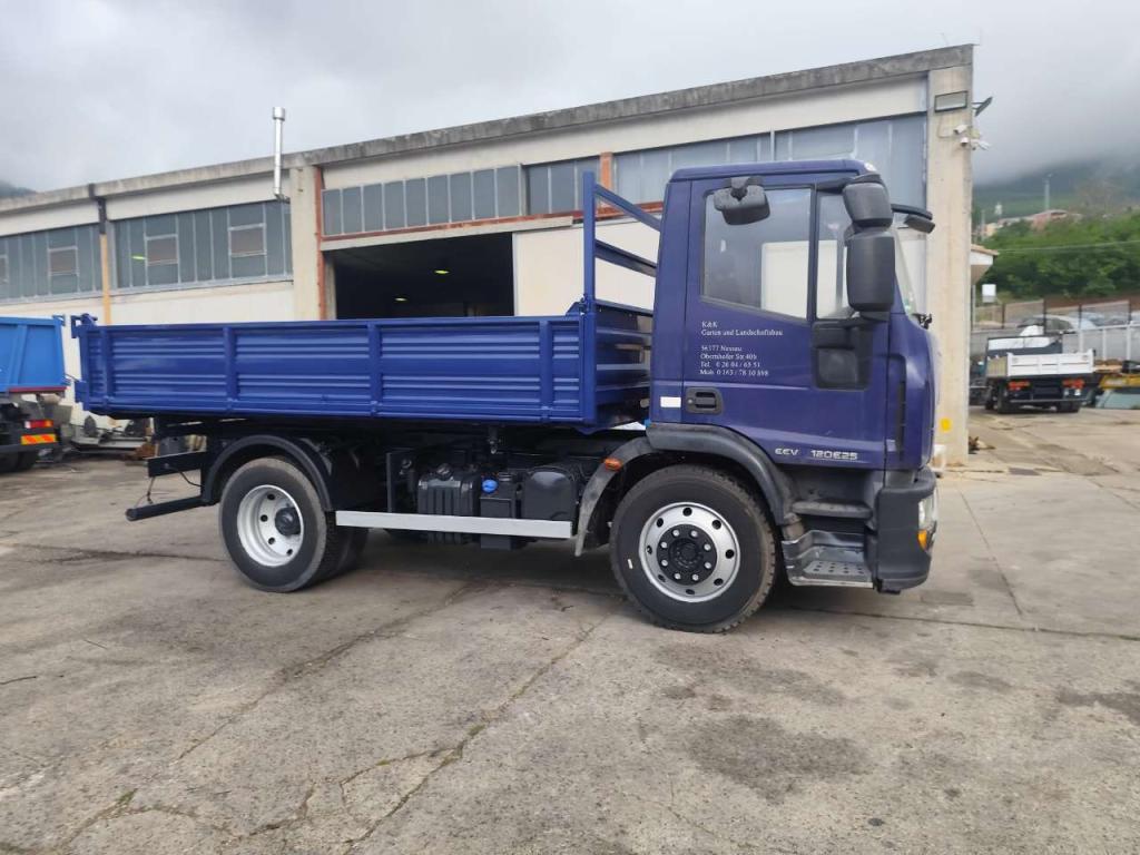 Iveco EUROCARGO 120E25K Foto 5