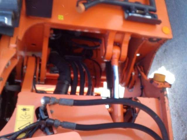 Hitachi ZW220-6 Foto 17