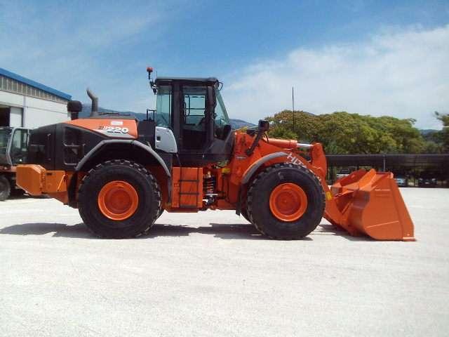 Hitachi ZW220-6 Foto 6
