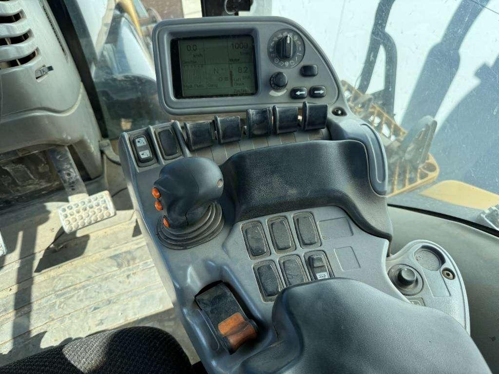 Caterpillar Challenger MT865B - German Machine / Front Blade Foto 11