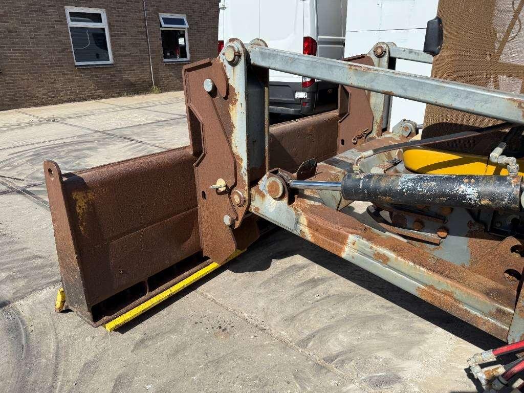 Caterpillar Challenger MT865B - German Machine / Front Blade Foto 15