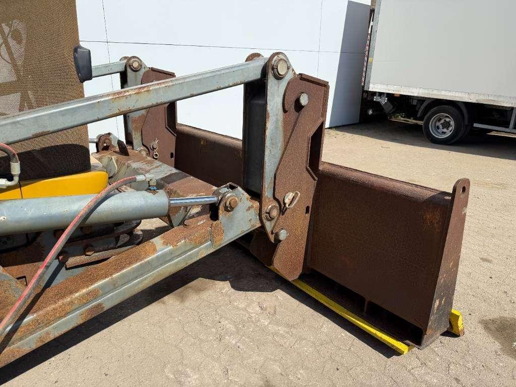 Caterpillar Challenger MT865B - German Machine / Front Blade Foto 16