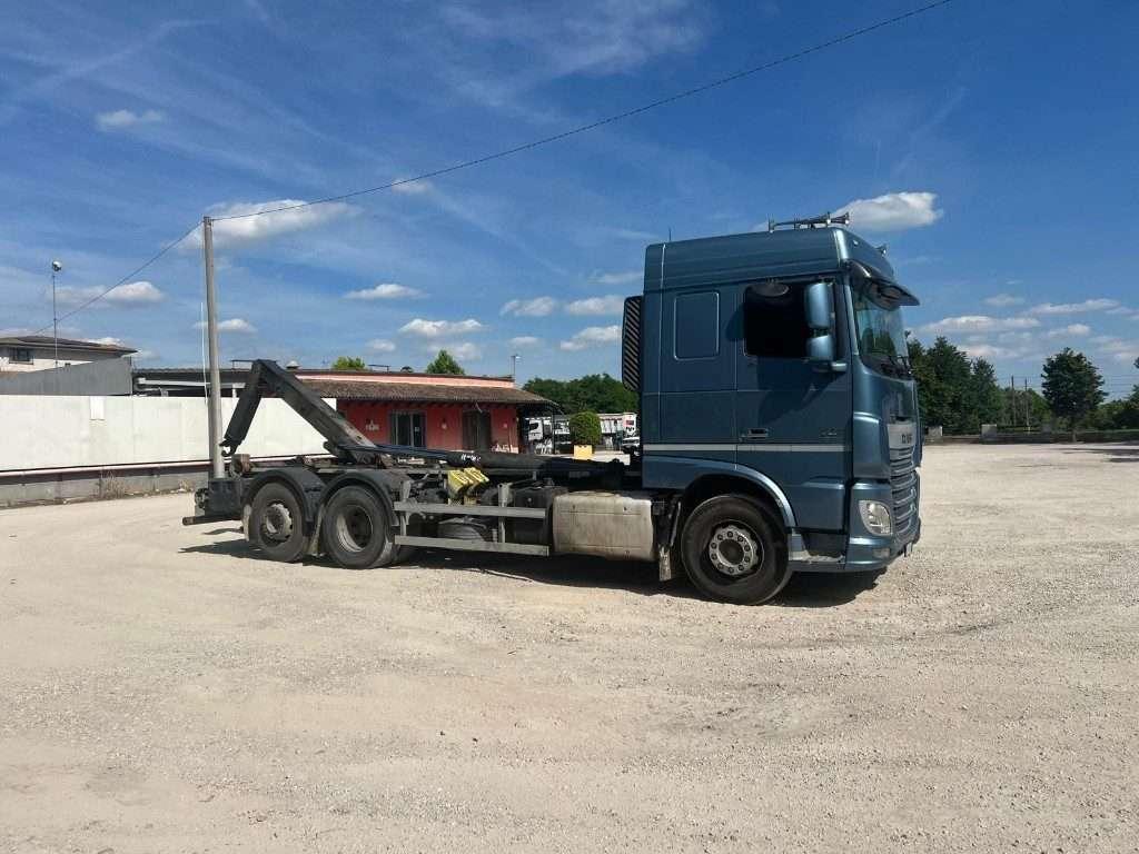 Daf XF510 SCARRABILE USATO Foto 3