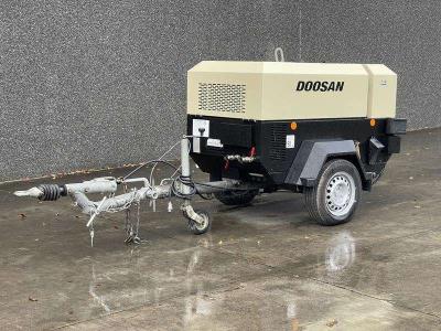 Doosan 7 / 41 - N vendida por Machinery Resale
