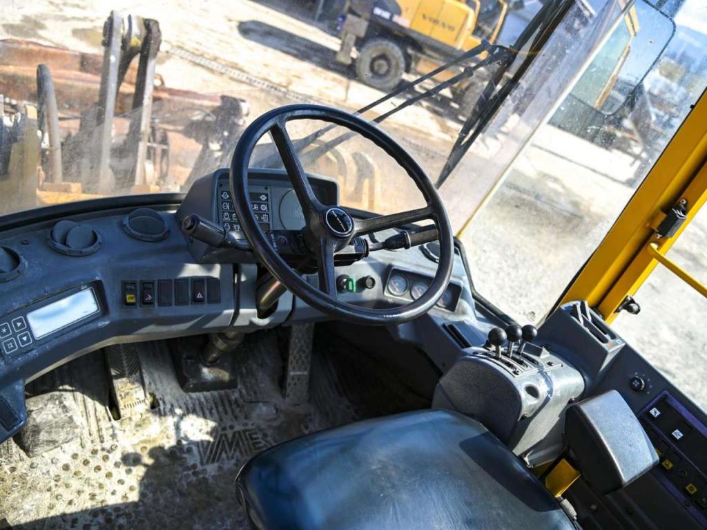Volvo L70B Foto 19