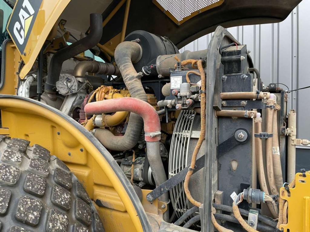 Caterpillar CS66B Foto 26