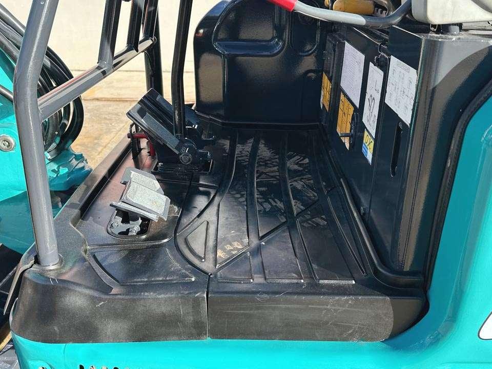 Kobelco SK17 SR-3 Foto 13