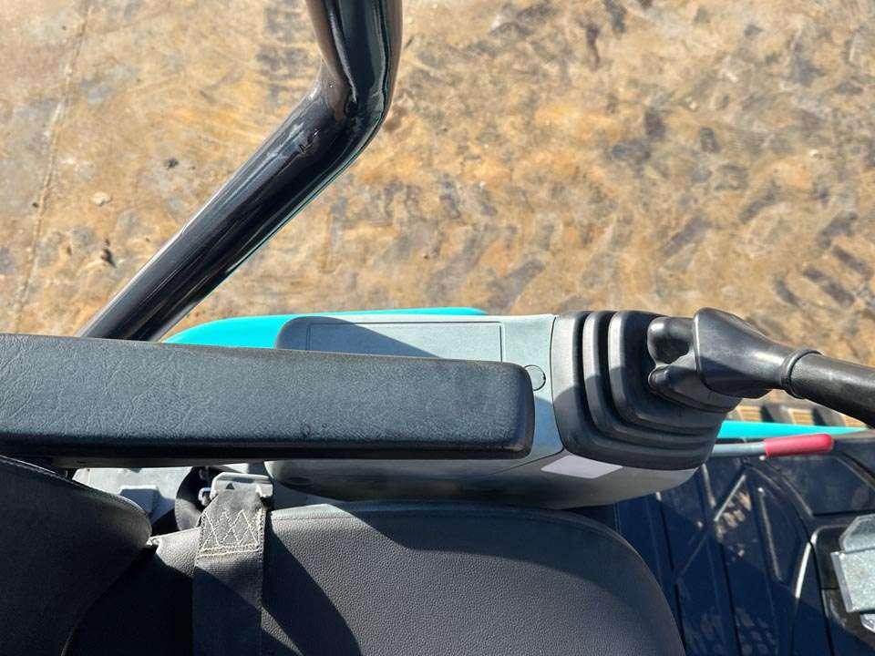 Kobelco SK17 SR-3 Foto 16