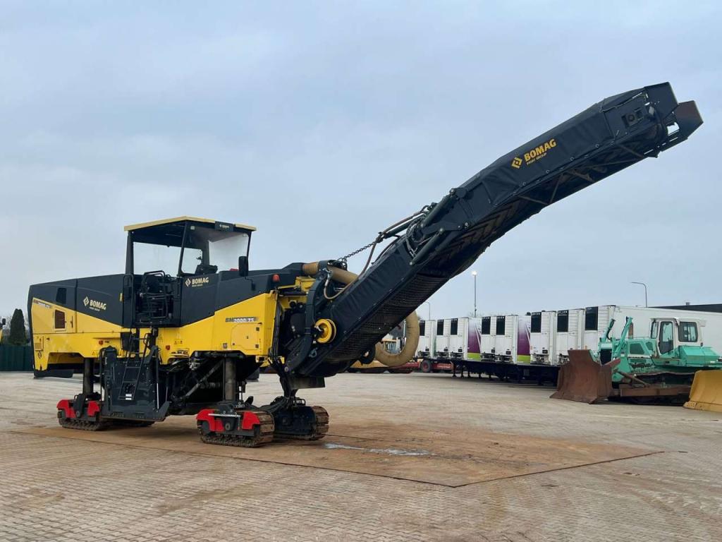 Bomag BM2000 / 75 Cold Planer Foto 7