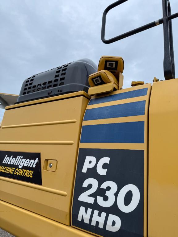Komatsu PC230NHD-11 Foto 13