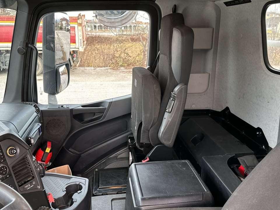 Mercedes-Benz 4145  8x4 Foto 14