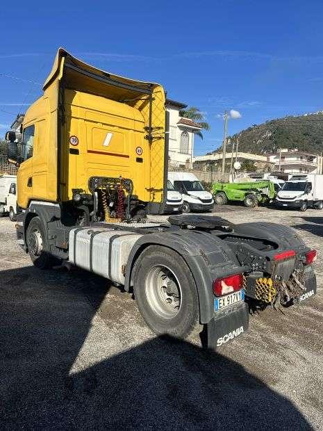 Scania 490 Foto 6
