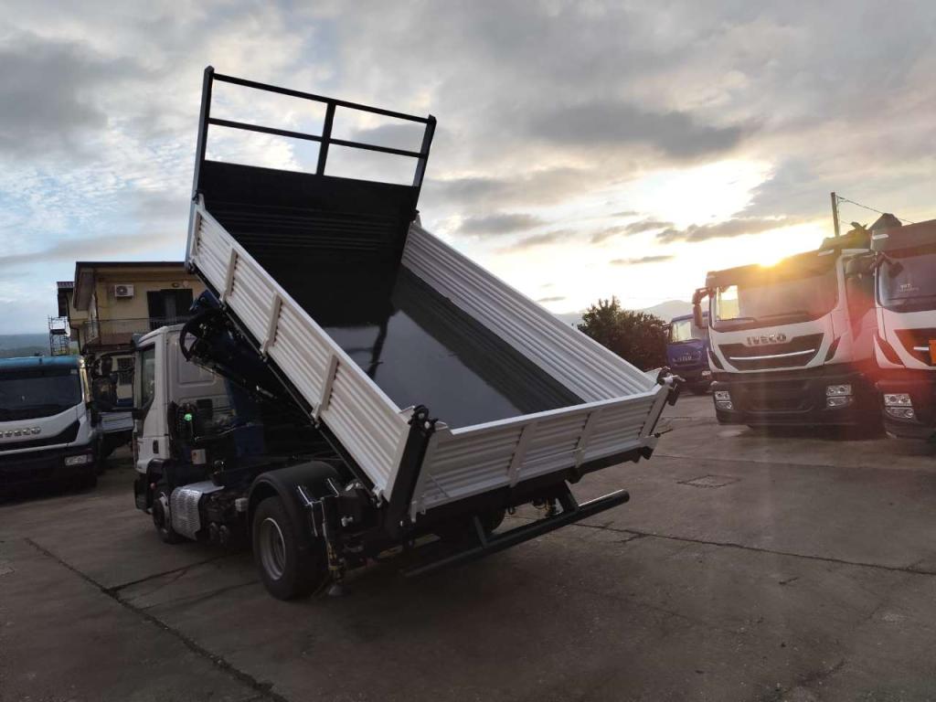 Iveco EUROCARGO 80-210 Foto 4