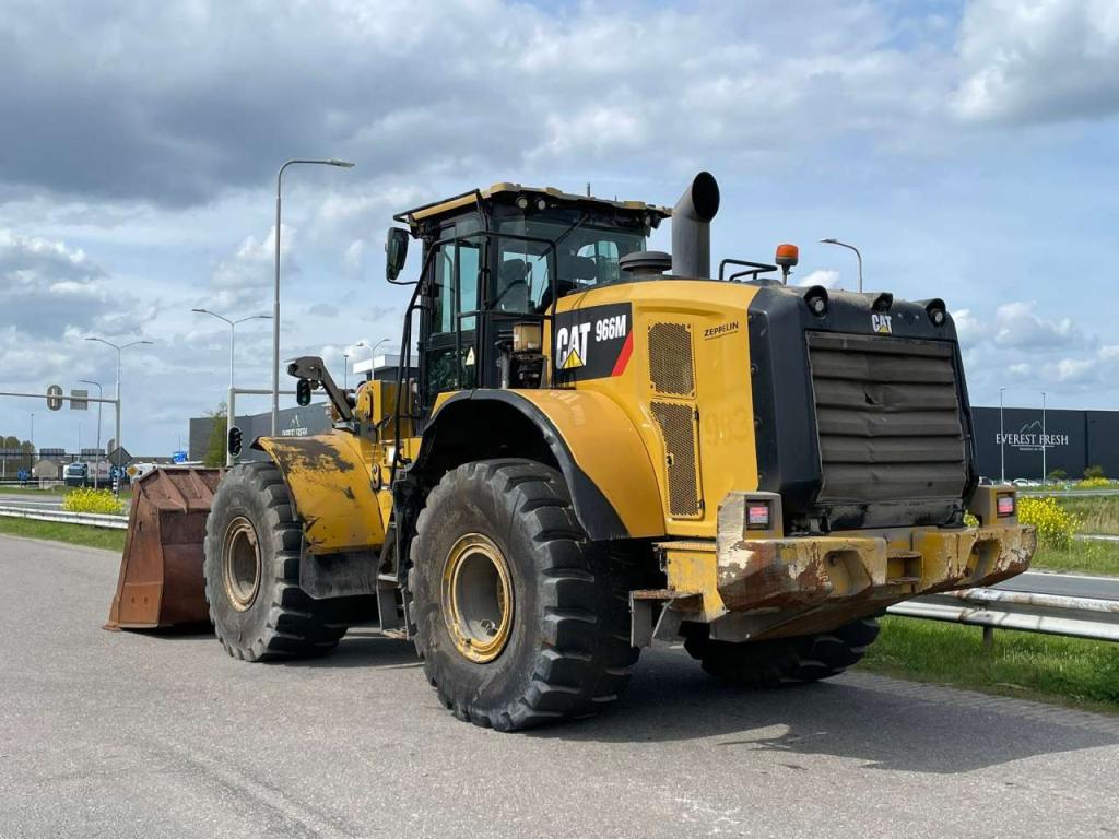 Caterpillar 966M Foto 3