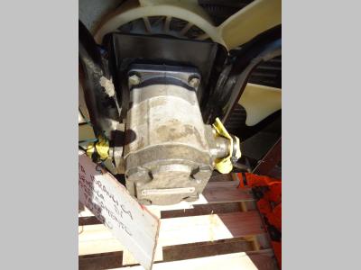 Bomba hidráulica para ventilador para Fiat Kobelco /Fiat Hitachi W270 vendida por OLM 90 Srl