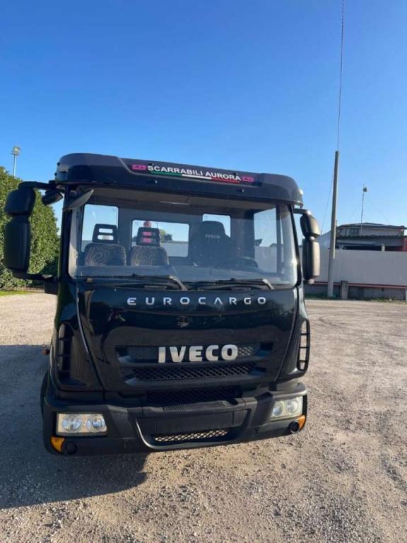 Iveco EUROCARGO 75E18 CON SCARRABILE NUOVO Foto 9