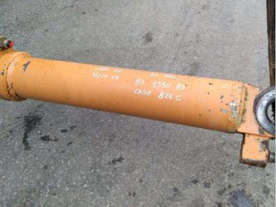 Cilndro de levantamiento para Case 821 C vendida por PRV Ricambi Srl