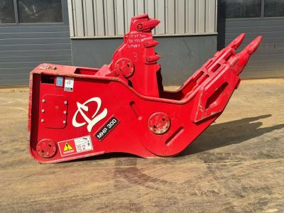 LaBounty MHP300 vendida por Big Machinery