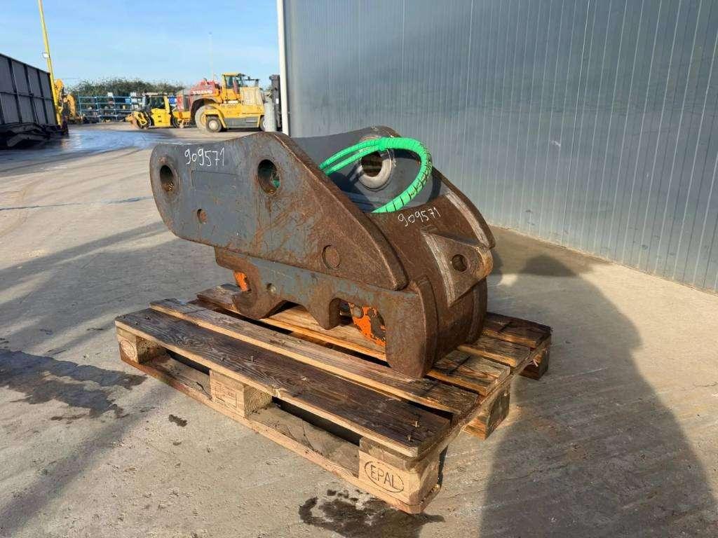 Miller Volvo EC240 / EC250 Geith Foto 1