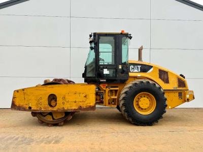 Caterpillar CP74 - Airco / Pat Foot Roller vendida por Boss Machinery