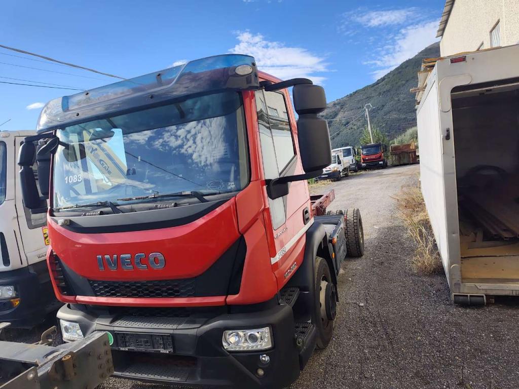 Iveco EUROCARGO 150-280 Foto 16