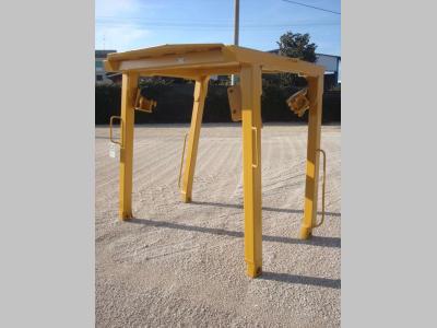 Estructura de protección para FIAT ALLIS -  DOZER FL20 - FD20 vendida por OLM 90 Srl