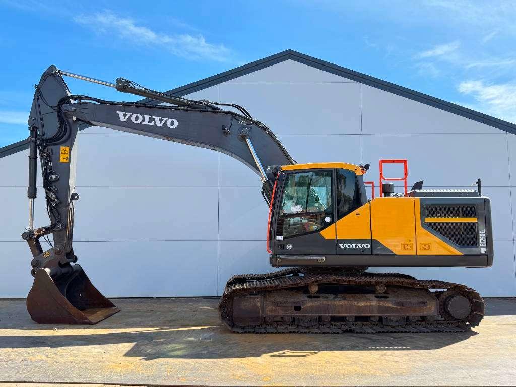 Volvo EC250EL - Hammer Lines / Quick Coupler Foto 1