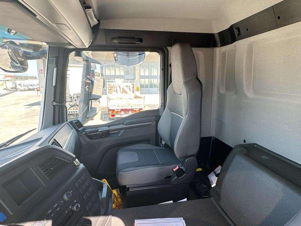 Man TGS 33.520 6x4 Foto 20