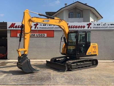 Sany SY75C vendida por Massucco T. Srl