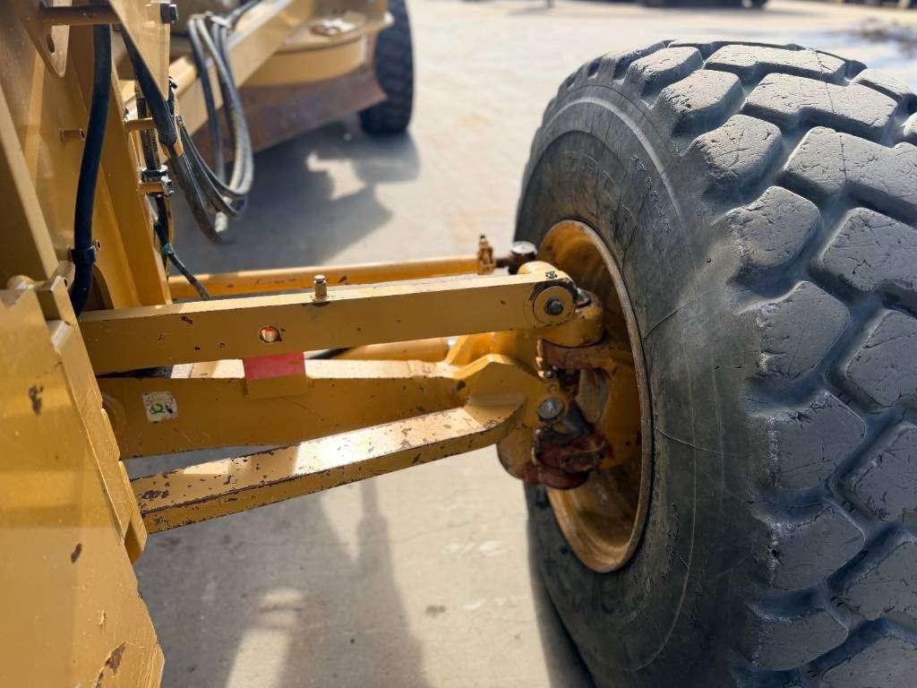 Caterpillar 140M2 Foto 12